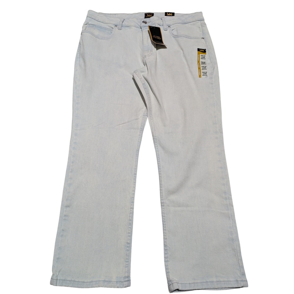 Lee Women's Jeans Light Wash Straight Leg Denim Pants Size 14M NWT‎